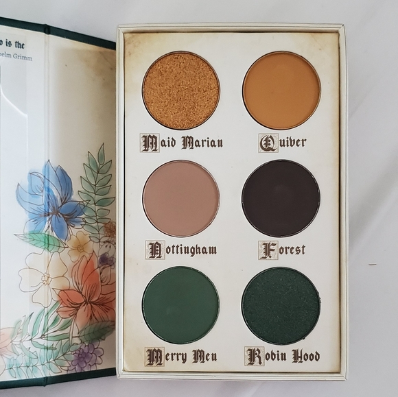 🌼2 for $20: Storybook Cosmetics eyeshadow palette - Picture 2 of 4